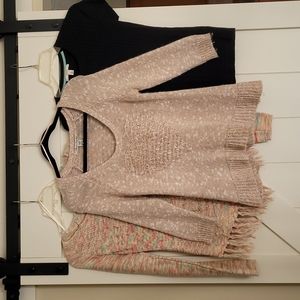 Set of 2 Women's American Rag Sweaters, Size Small